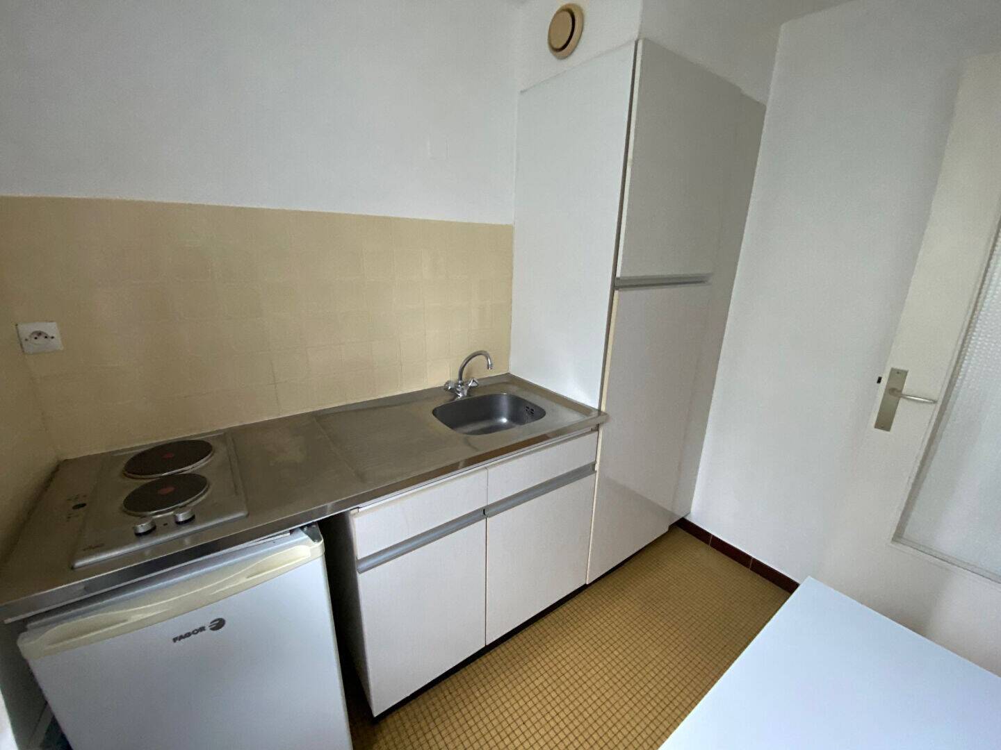 Maison à louer, 24m², POITIERS