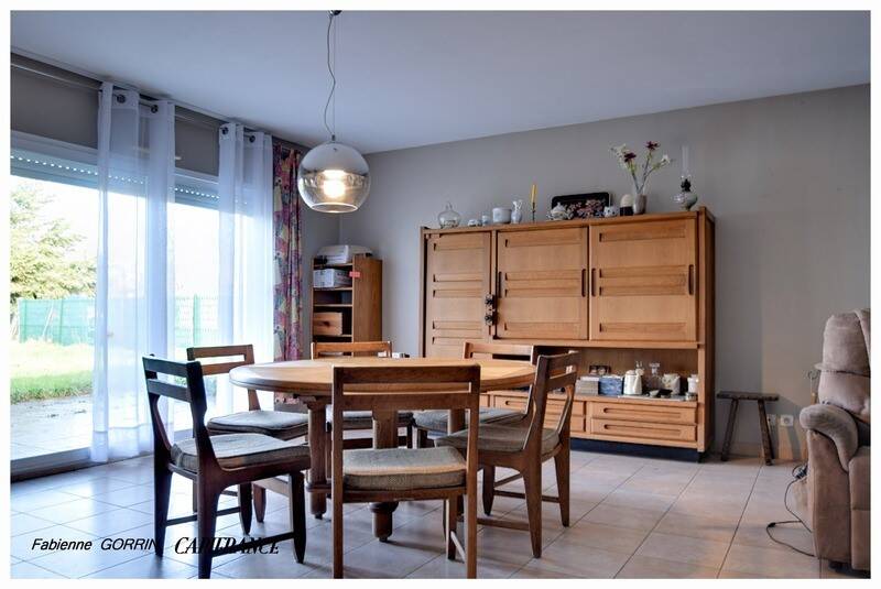 Maison à vendre, 95m², SAINT JEAN DE LIVERSAY