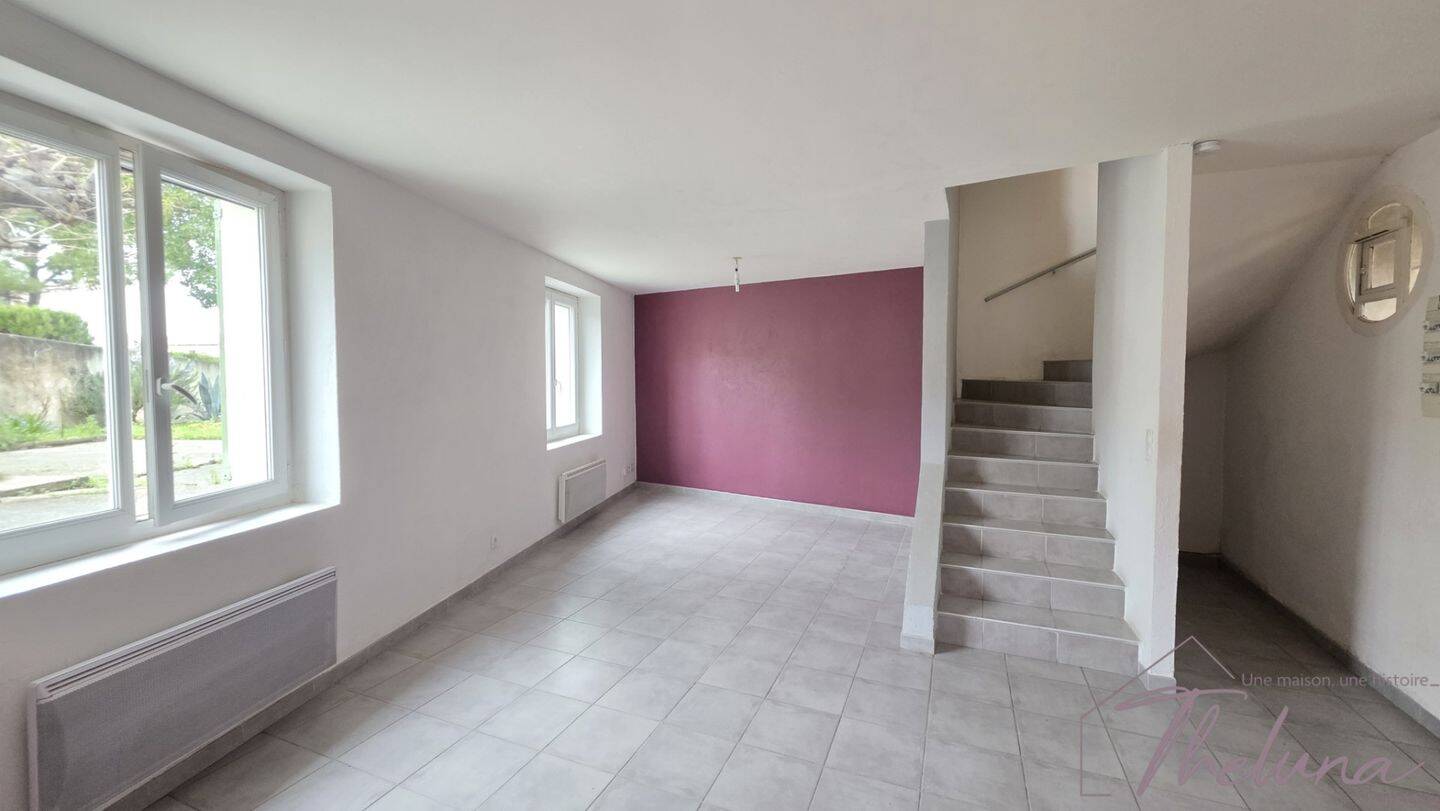 Maison à vendre, 105m², JONQUIERES SAINT VINCENT