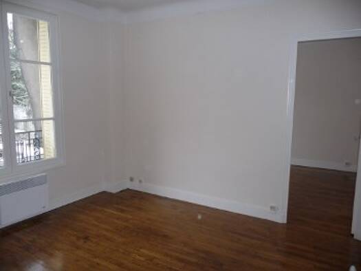 Appartement à louer - logement étudiant 750 € 2 pièces 1 chambre 34 m² 2ème étage Louvois-Anatole France Chaville 92370