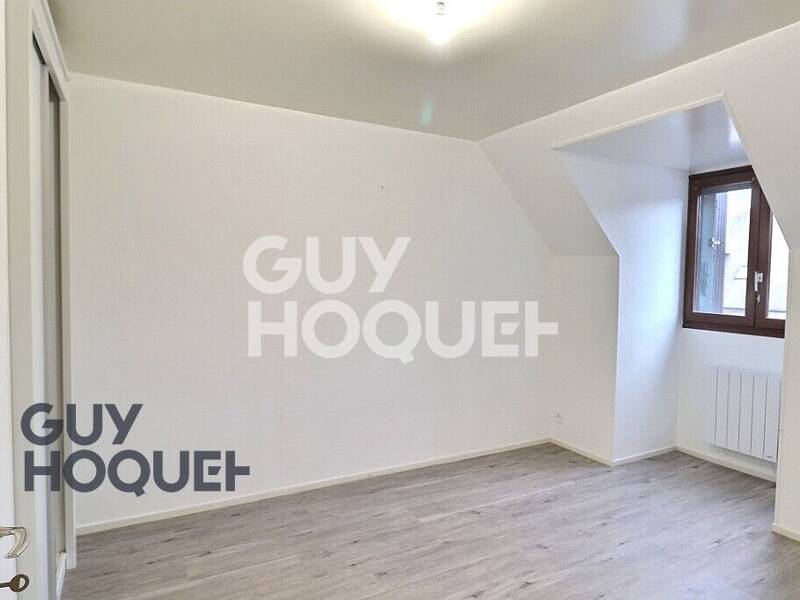 Maison à louer, 76m², BERNAY