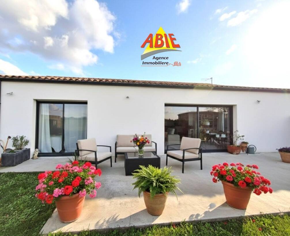 Maison à vendre, 114m², SAINT SAUVEUR D'AUNIS
