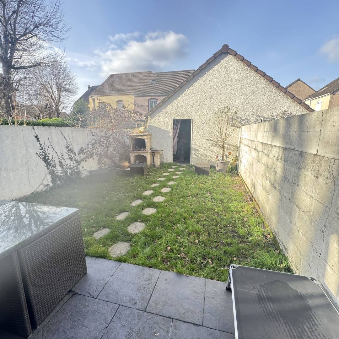 Maison à vendre, 95m², MONTIGNY LES CORMEILLES