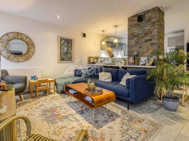 Appartement à vendre 249 100 € 4 pièces 2 chambres 78 m² RDC Hôtel de Ville Couëron 44220