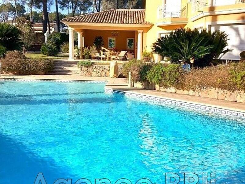 Maison à vendre, 500m², MOUGINS