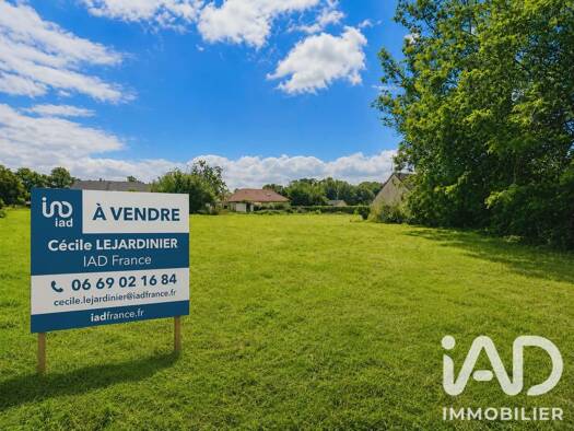 Terrain constructible à vendre 55 000 € 1 400 m² de terrain Le Perrey 27680