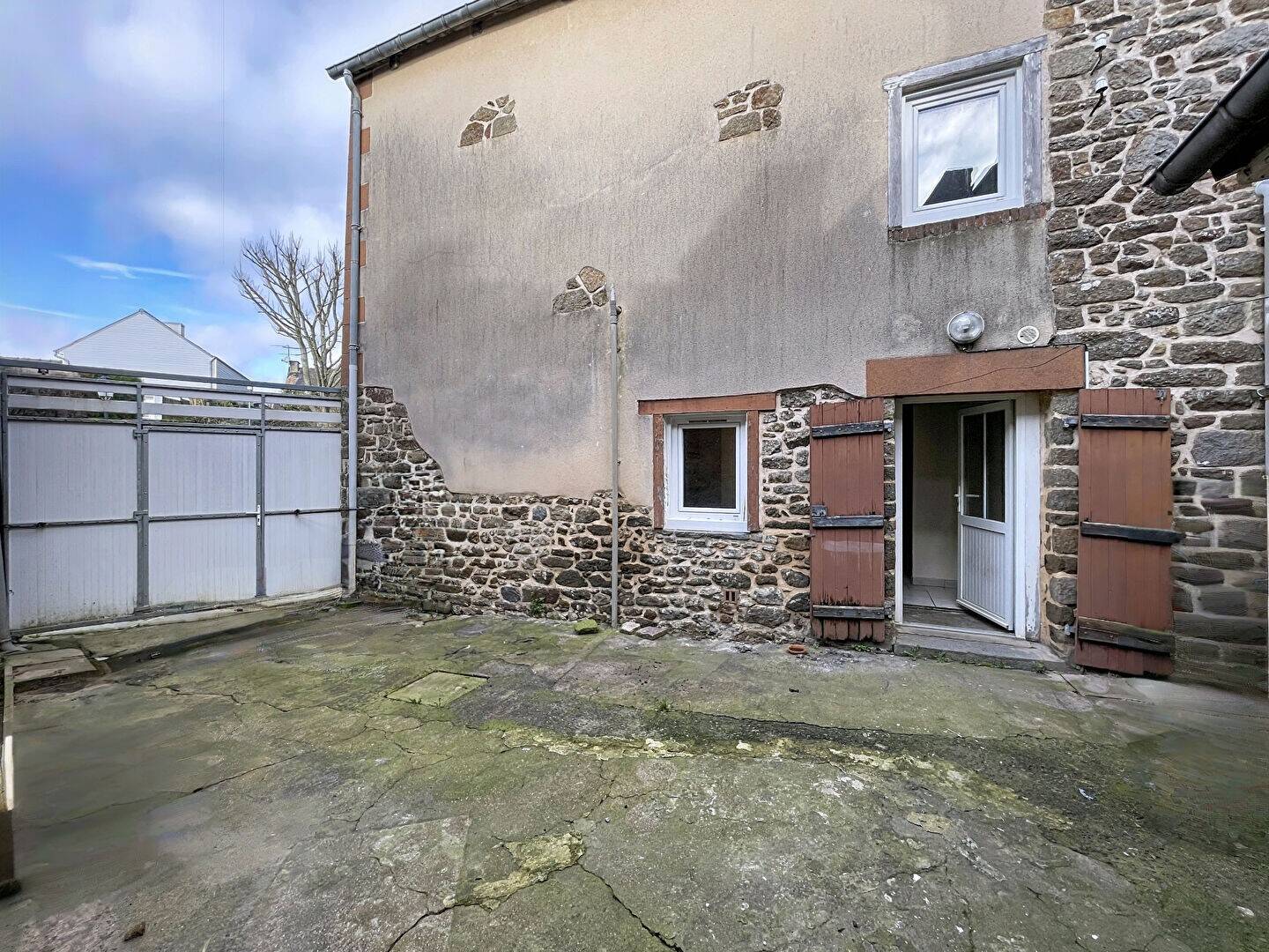 Maison à vendre, 116m², MINIAC MORVAN