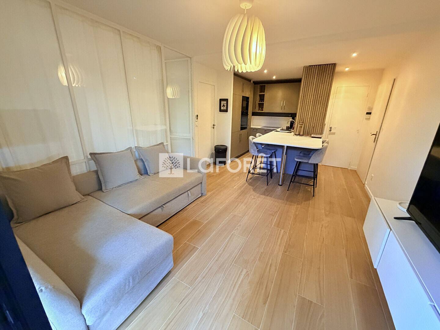 Maison à louer, 33m², CANNES