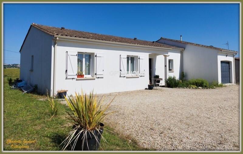 Maison à vendre, 105m², VILLEBOIS LAVALETTE