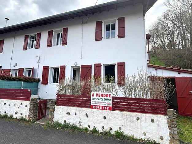 Appartement à vendre 249 000 € 3 pièces 2 chambres 68 m² Ascain 64310