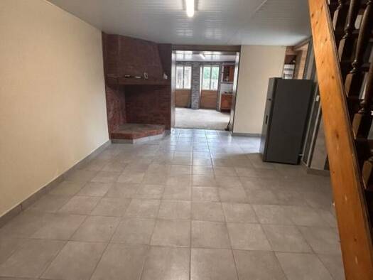 Maison à vendre 130 625 € 6 pièces 2 chambres 123 m² 1 436 m² de terrain Saint-Juire-Champgillon 85210