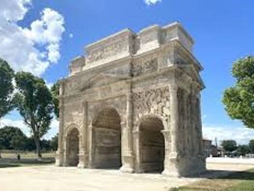 Appartement en viager occupé Bouquet 21 221 € 4 pièces 2 chambres 60,9 m² Étage 2/2 Mondragon 84430