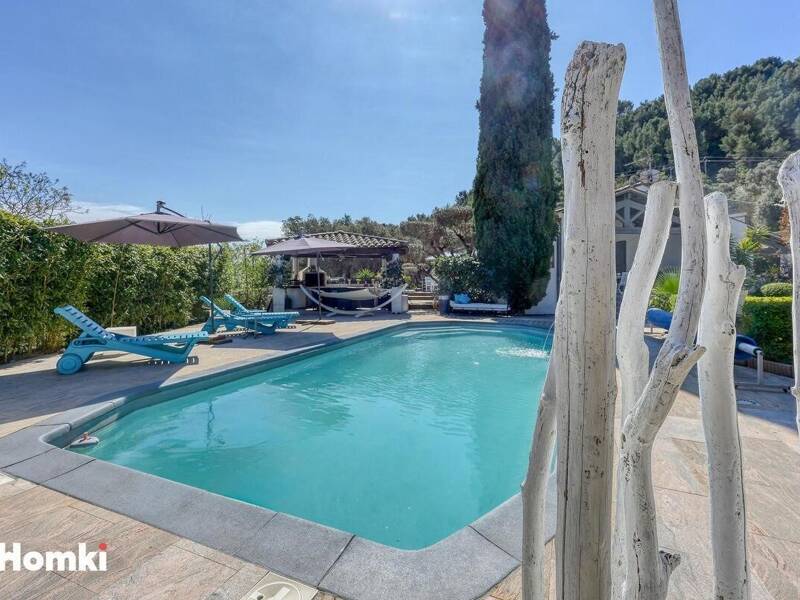 Maison à vendre, 207m², SOLLIES VILLE