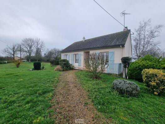 Maison à vendre 155 500 € 4 pièces 3 chambres 90 m² 5 430 m² de terrain Tranzault 36230
