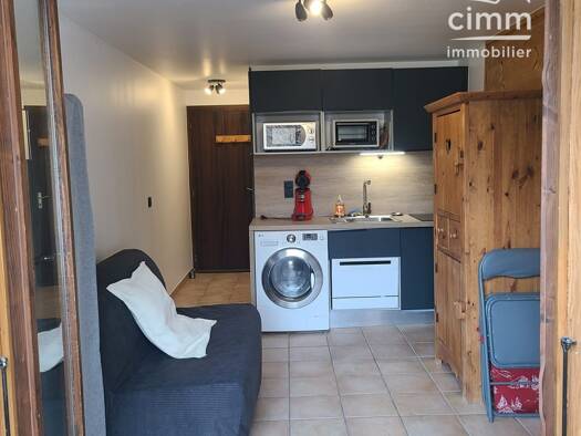 Appartement à louer 510 € 1 pièce 16,1 m² RDC Demi-Quartier 74120