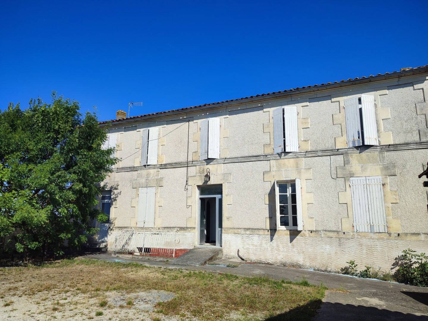 Maison à vendre, 150m², GENSAC LA PALLUE