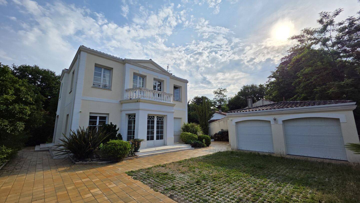 Maison à vendre, 170m², MERIGNAC