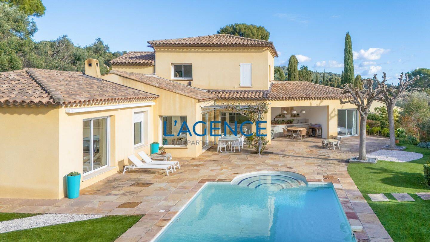 Maison à vendre, 207m², LA VALETTE DU VAR