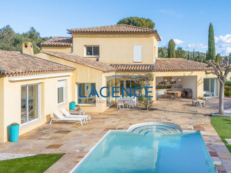 Maison à vendre, 207m², LA VALETTE DU VAR