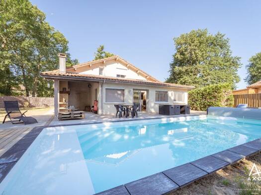 Maison à vendre 380 000 € 7 pièces 5 chambres 150 m² 923 m² de terrain Ouest-Centre Ville Saint-Pierre-du-Mont 40280