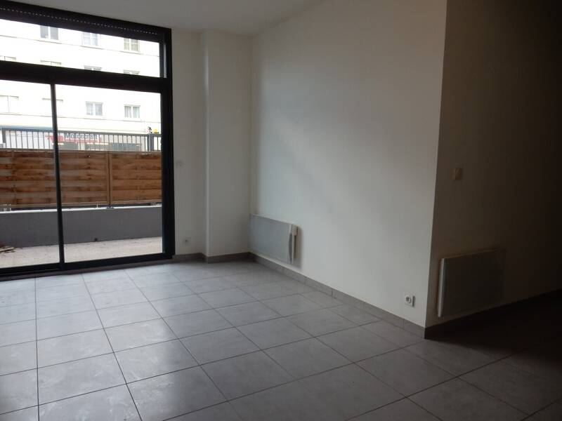 Maison à louer, 60m², MARSEILLE 13E