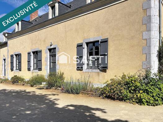 Maison à vendre 277 000 € 6 pièces 4 chambres 173 m² 23 022 m² de terrain La Cropte 53170