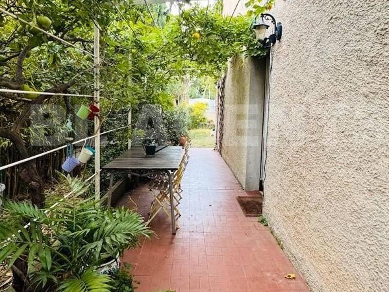 Maison à vendre, 235m², SANARY SUR MER