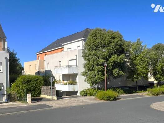 Appartement à vendre 379 000 € 5 pièces 4 chambres 106 m² Étage 3/3 Carquefou 44470