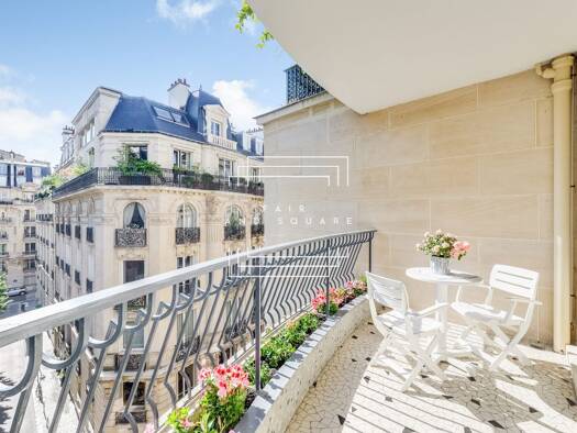 Appartement à vendre 1 749 000 € 6 pièces 3 chambres 155 m² Étage 5/7 Porte Dauphine Paris 16ème arrondissement 75016