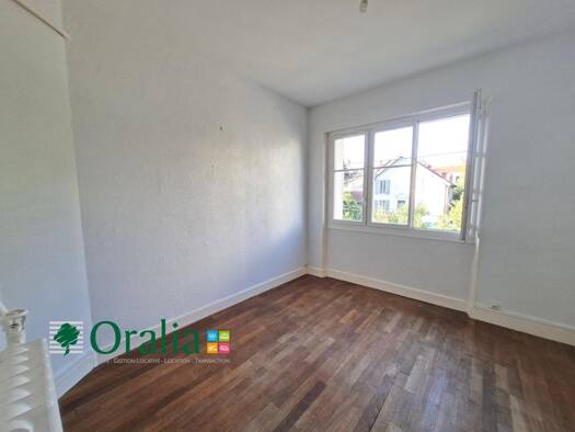 Appartement à louer 710 € 3 pièces 56,66 m² Étage 1/1 Eugene Spuller Dijon 21000
