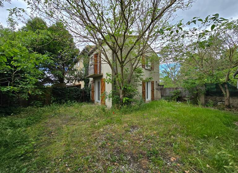 Maison à louer 500 € 3 pièces 2<br/>chambres 62 m²<br/>superficie Lauraguel 11300