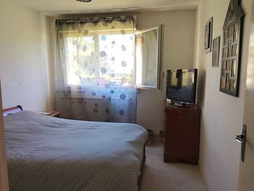 Appartement à vendre 259 000 € 4 pièces 2 chambres 79 m² RDC Centre Saint-Sébastien-sur-Loire 44230