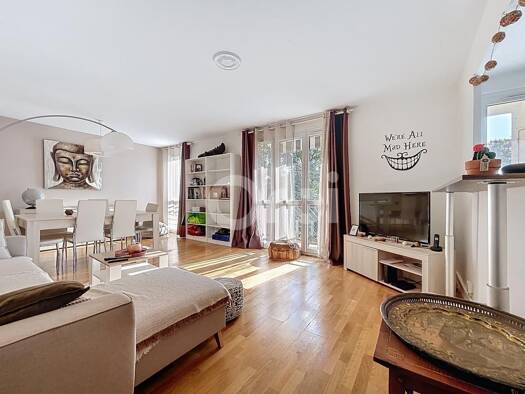 Appartement à vendre 250 000 € 3 pièces 2 chambres 68,2 m² Étage 4/6 Chantilly 60500