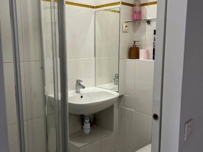 Maison à louer, 11m², PARIS 19E