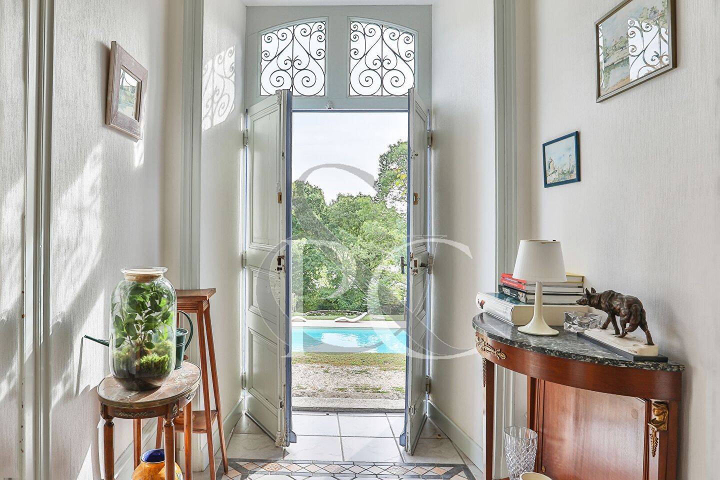 Maison à vendre, 360m², TALMONT SAINT HILAIRE