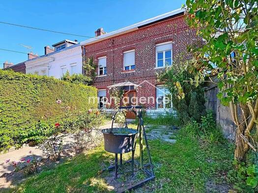 Maison de ville à vendre 284 500 € 6 pièces 2 chambres 138 m² 294 m² de terrain Rouen 76000
