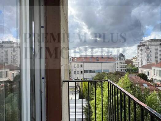 Appartement à vendre 263 925 € 2 pièces 1 chambre 42,21 m² 3ème étage Plaisance-Boulevard de Strasbourg Nogent-sur-Marne 94130