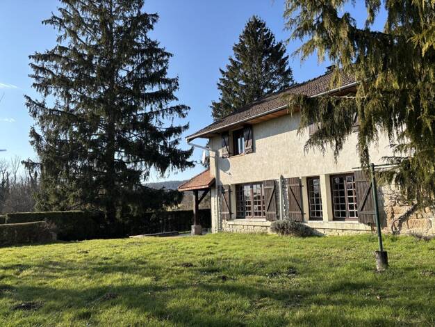 Maison à vendre 200 000 € 6 pièces 3 chambres 148 m² La Tour-du-Meix 39270