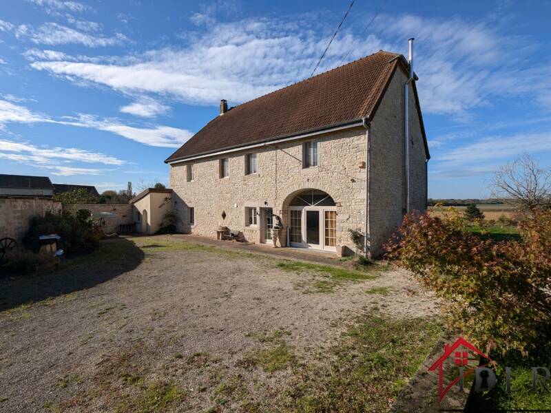 Maison à vendre, 240m², BROYE AUBIGNEY MONTSEUGNY