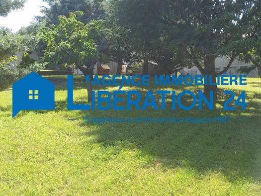 Terrain constructible à vendre 159 000 € 1 501 m² de terrain Châteauneuf 42800