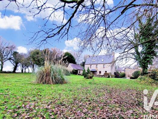 Demeure à vendre 434 000 € 5 pièces 3 chambres 176 m² 5 419 m² de terrain Kergrist-Moëlou 22110