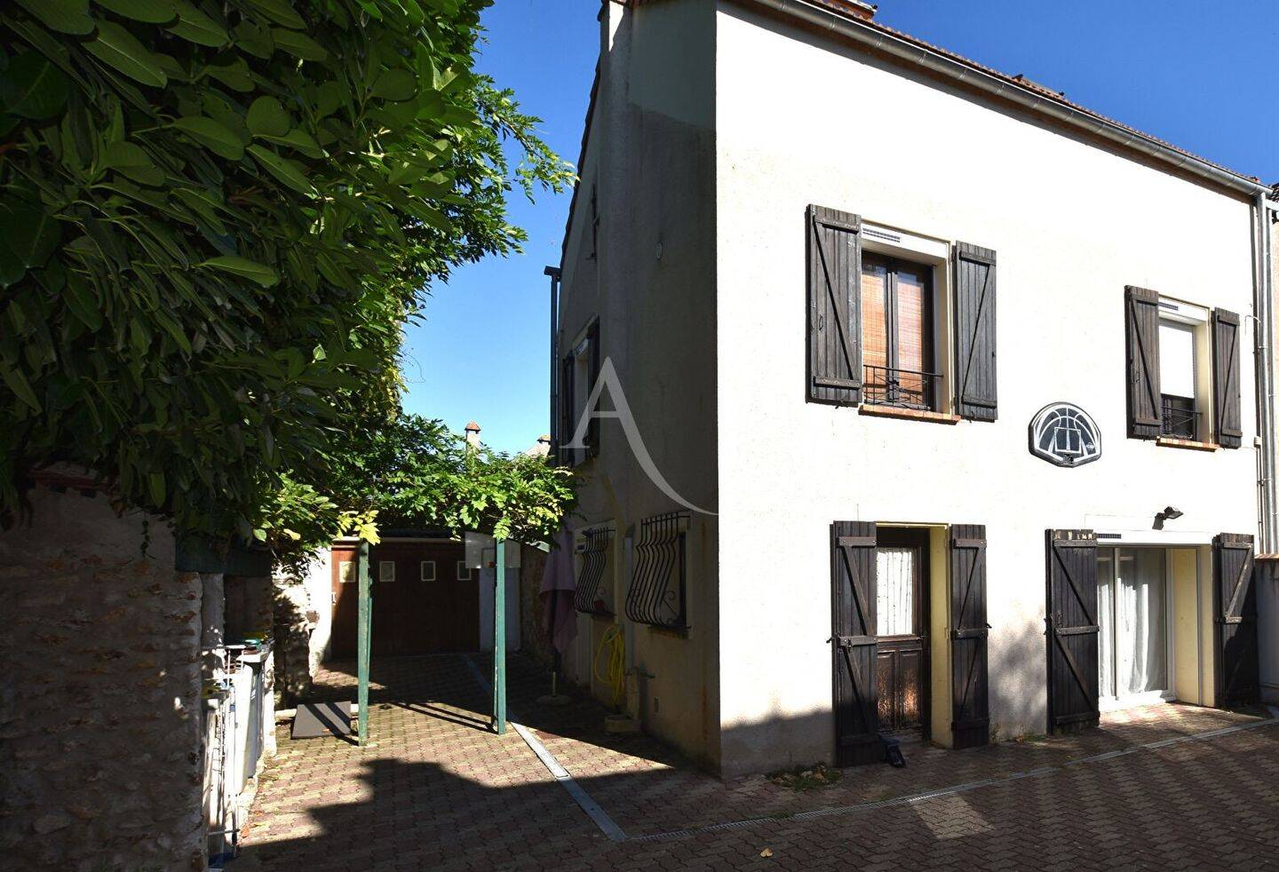 Maison à vendre, 99m², VARENNES JARCY