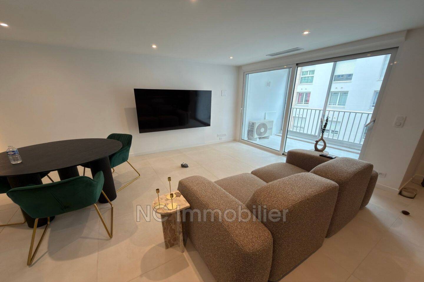 Maison à louer, 48m², CANNES