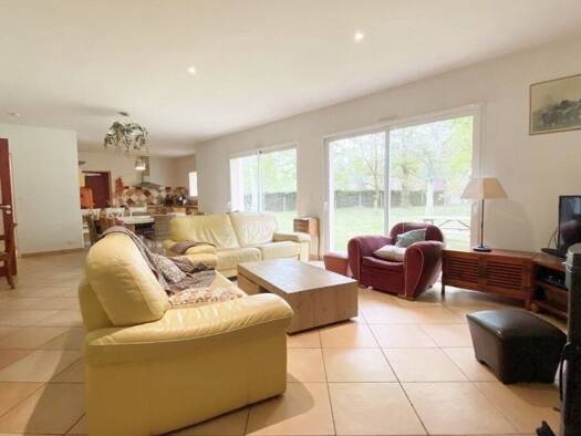 Maison à vendre 698 000 € 6 pièces 5 chambres 143 m² 2 800 m² de terrain Ouest Soustons 40140