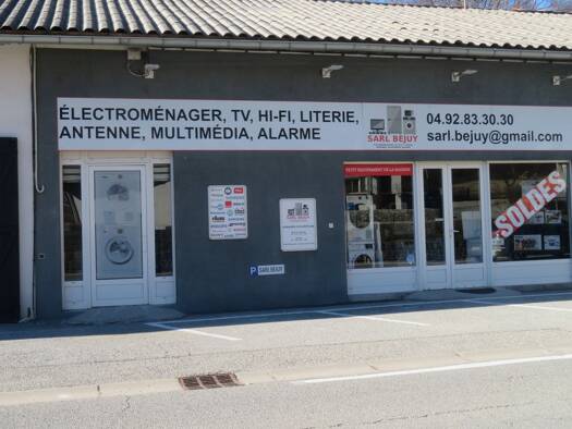 Magasin d'électroménager à vendre Fonds de commerce 88 000 € 4 pièces 200 m² de surface de vente Annot 04240
