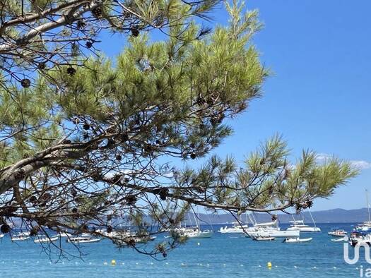 Appartement à vendre - neuf 880 000 € 5 pièces 4 chambres 116 m² 3ème étage Bord de Mer La Londe-les-Maures 83250
