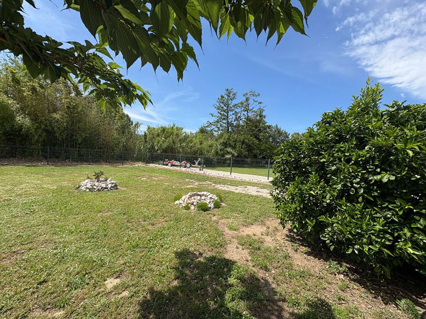 Maison à vendre, 100m², SAINT GENIS DES FONTAINES