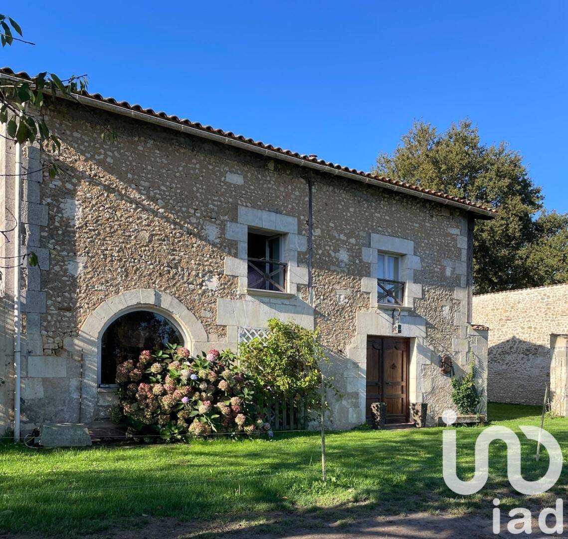 Maison à vendre, 233m², MONTENDRE