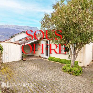 Maison de plain-pied à vendre 210 000 € 3 pièces 2 chambres 64 m² 168 m² de terrain Bourg Le Pont de Claix 38800