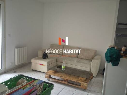 Studio à louer 530 € 1 pièce 33,6 m² RDC Sommières 30250